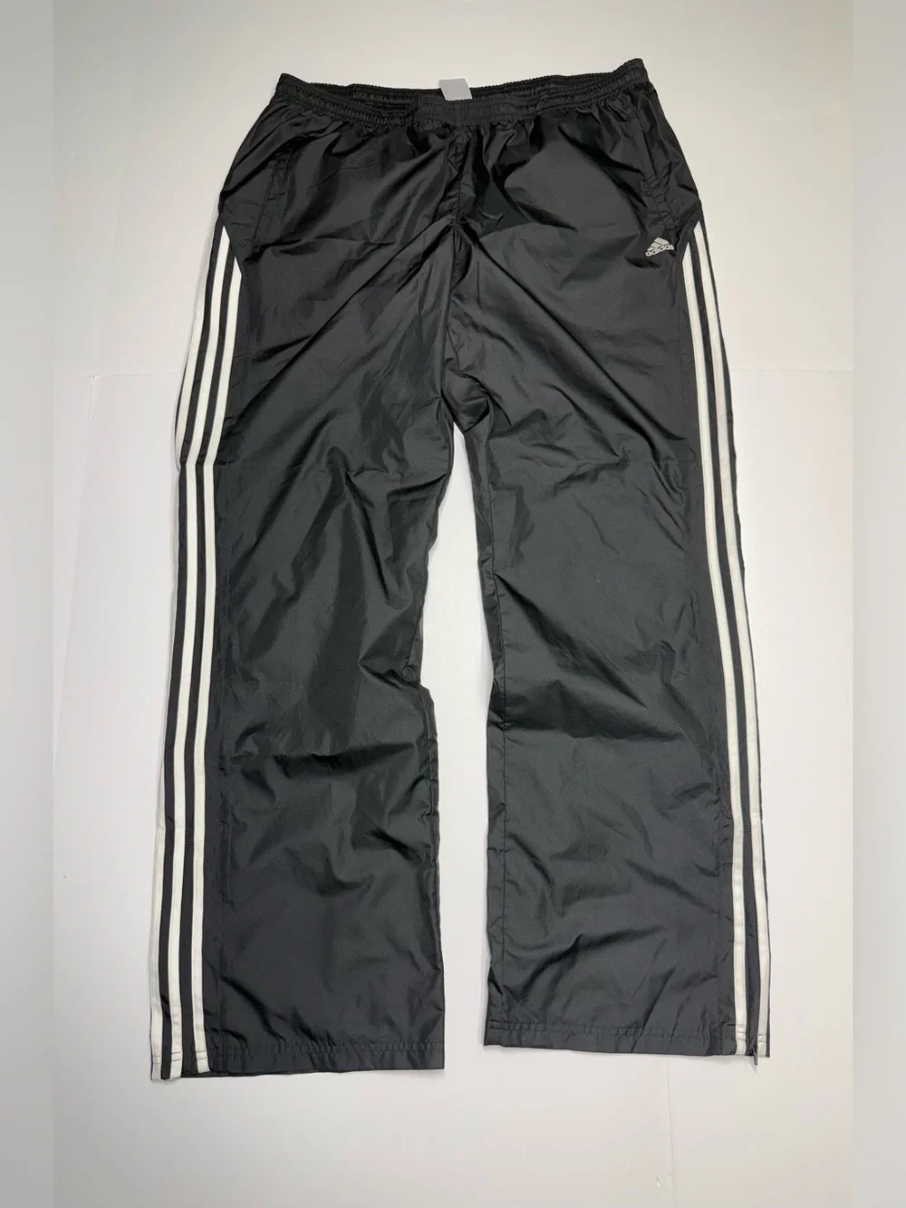 Adidas Track Windbreaker Ankle Zipper Men’s XL Black 33” Inseam W48012